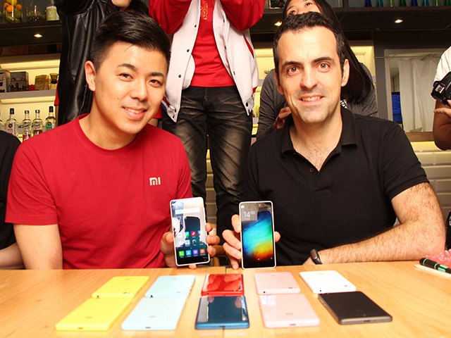 HUGO BARRA秀小米4I構造 大談工藝設計